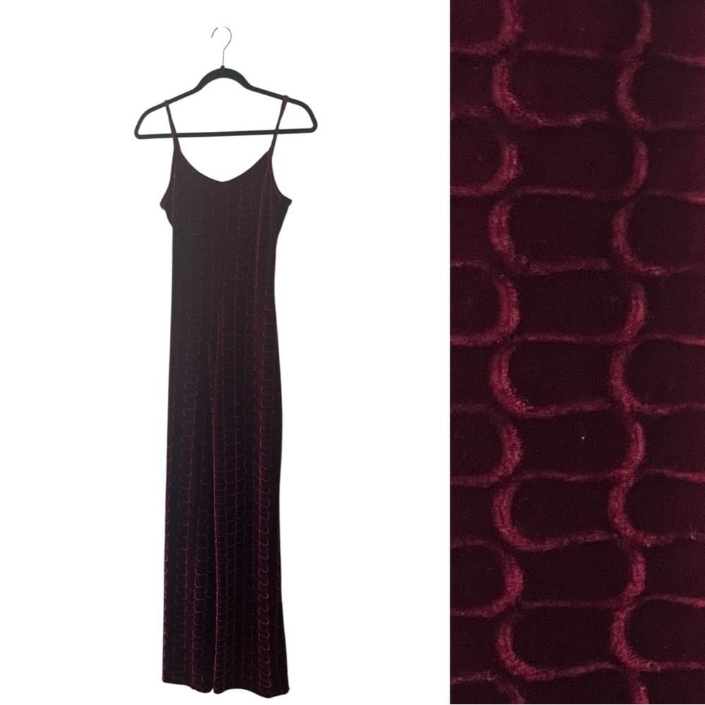 Fille a Suivre Burgundy Velvet Jumpsuit Sleeveless Stretch Knit Funky